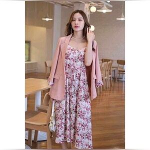 NWT: Women’s 2 in 1 Floral Dress Set in Pink